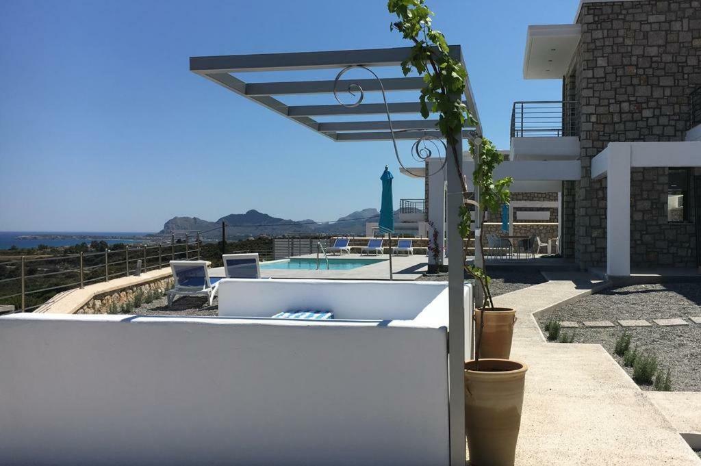 Luxury Villa Hera With Private Pool Afántou Exterior foto